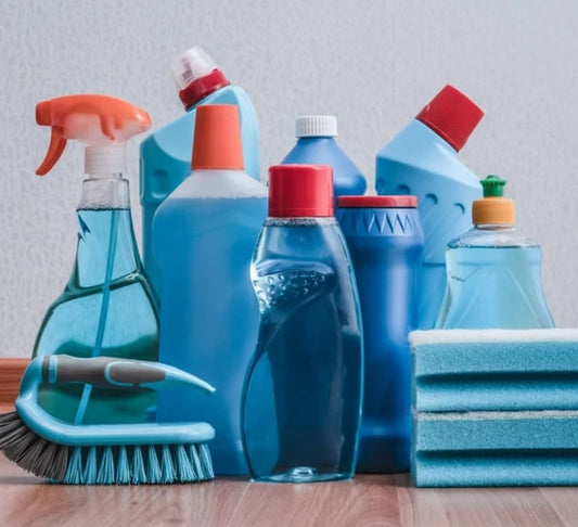 4 x 100ml Cleaning Mystery Oils £30
