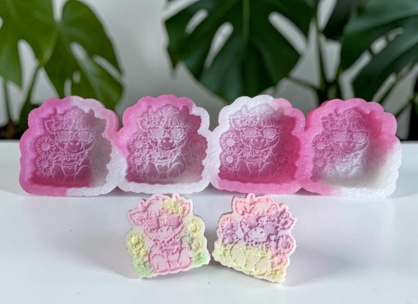 Flower Highland Cow Mold